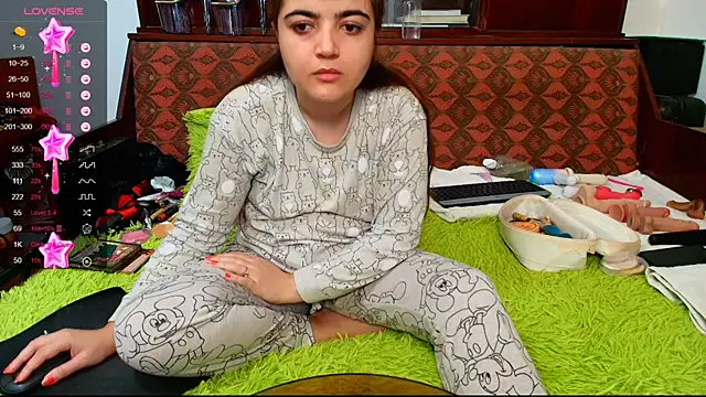 Anasunshine12 online show from November 6, 2025, 4:52 pm