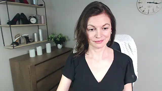 VivianWILD online show from January 27, 2025, 5:04 pm