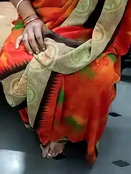 Snapshot of Januhot18 chatting on December 14, 2024, 12:23 pm Januhot18 online show from December 14, 2024, 12:23 pm