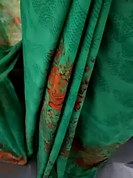 Snapshot of Januhot18 chatting on December 20, 2024, 11:21 am Januhot18 online show from December 20, 2024, 11:21 am