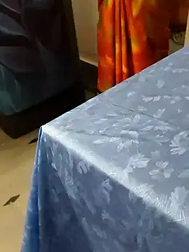 Snapshot of Januhot18 chatting on December 21, 2024, 4:41 am Januhot18 online show from December 21, 2024, 4:41 am