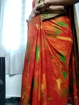 Snapshot of Januhot18 chatting on December 21, 2024, 4:14 pm Januhot18 online show from December 21, 2024, 4:14 pm