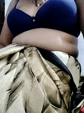 Snapshot of Januhot18 chatting on December 22, 2024, 4:59 pm Januhot18 online show from December 22, 2024, 4:59 pm