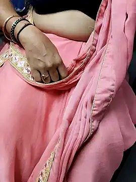 Snapshot of Januhot18 chatting on December 23, 2024, 10:55 pm Januhot18 online show from December 23, 2024, 10:55 pm