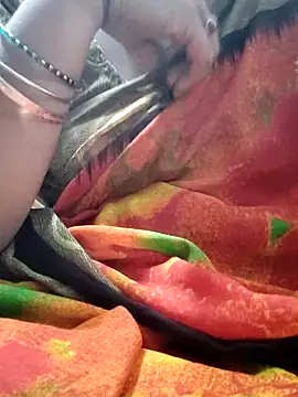 Snapshot of Januhot18 chatting on January 7, 2025, 4:05 pm Januhot18 online show from January 7, 2025, 4:05 pm