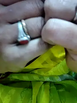 Snapshot of Januhot18 chatting on January 13, 2025, 10:25 am Januhot18 online show from January 13, 2025, 10:25 am