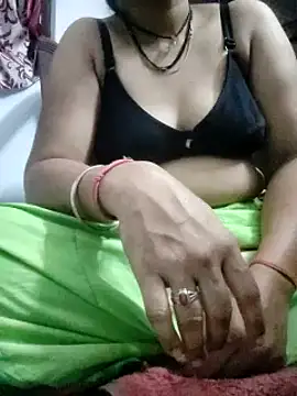 Snapshot of Januhot18 chatting on February 14, 2025, 6:51 pm Januhot18 online show from February 14, 2025, 6:51 pm