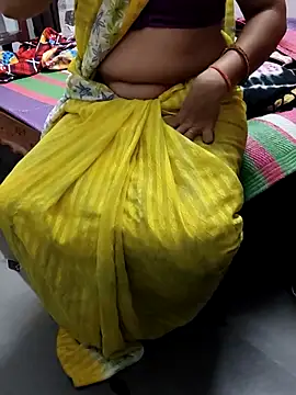 Snapshot of Januhot18 chatting on February 17, 2025, 6:59 pm Januhot18 online show from February 17, 2025, 6:59 pm