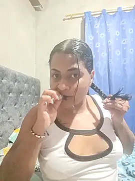 Giselabrunette25 online show from March 4, 2026, 9:37 am