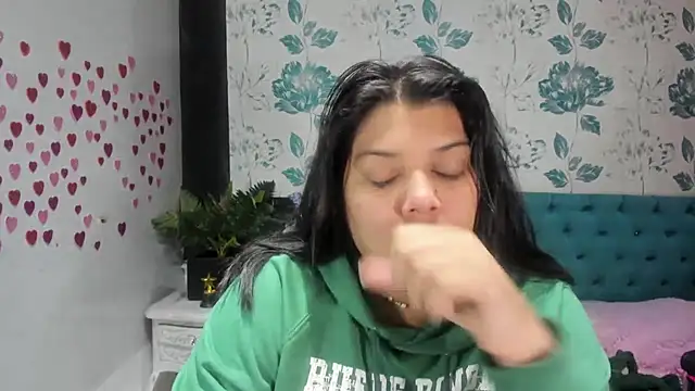 LindaBreeS online show from March 14, 2025, 5:57 pm