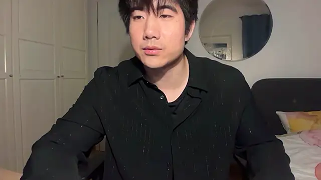 jungcock3210 online show from February 13, 2026, 5:31 pm