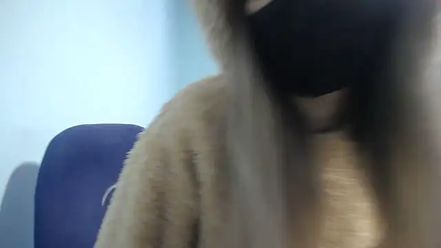 elllaaxx online show from February 2, 2025, 4:05 am