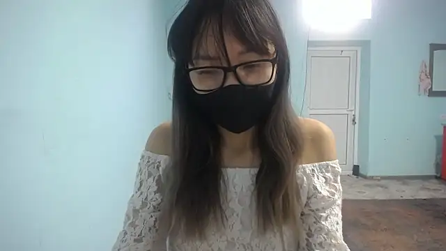 elllaaxx online show from October 27, 2025, 3:54 am