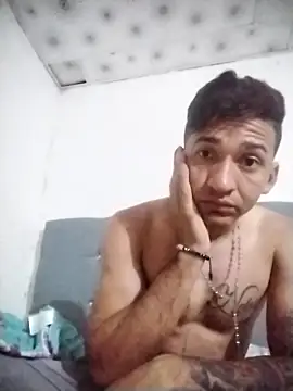 Yesiell online show from November 4, 2025, 3:22 pm