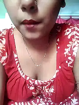 Snapshot of sexyindi_couple chatting on December 29, 2024, 7:17 am sexyindi couple online show from December 29, 2024, 7:17 am