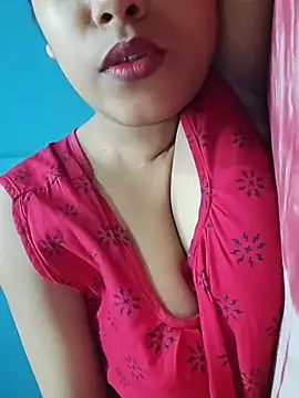 sexyindi couple online show from May 30, 2026, 7:38 am