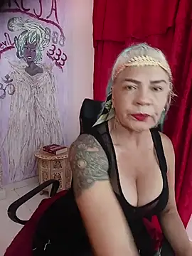 freyadevil333 online show from March 28, 2026, 1:27 am