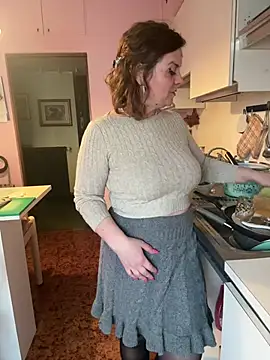 Sunbelxx online show from February 25, 2026, 9:30 am