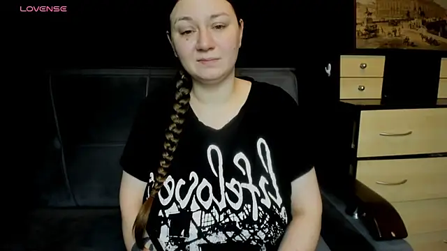 AlisaBacker online show from March 18, 2026, 4:43 pm