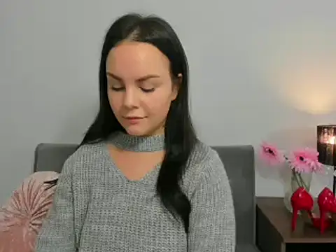 KendalNew online show from December 9, 2024, 5:08 pm