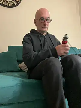 Snapshot of Sissy_Ambre chatting on February 20, 2025, 6:46 pm Sissy Ambre online show from February 20, 2025, 6:46 pm