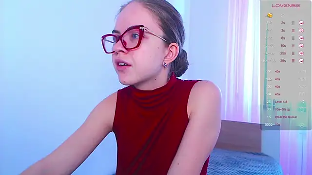 Snapshot of Sarah_HS chatting on March 11, 2025, 7:26 am Sarah HS online show from March 11, 2025, 7:26 am