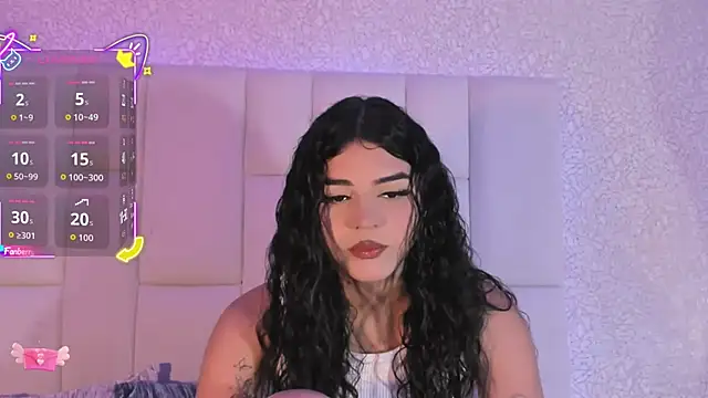 Snapshot of Summer_walkerr chatting on September 25, 2025, 12:42 pm Summer walkerr online show from September 25, 2025, 12:42 pm