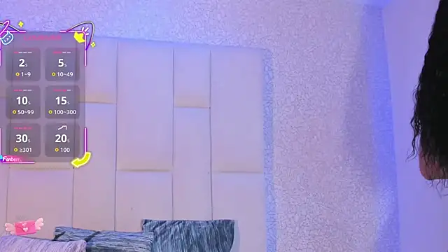 Snapshot of Summer_walkerr chatting on November 6, 2025, 1:01 pm Summer walkerr online show from November 6, 2025, 1:01 pm