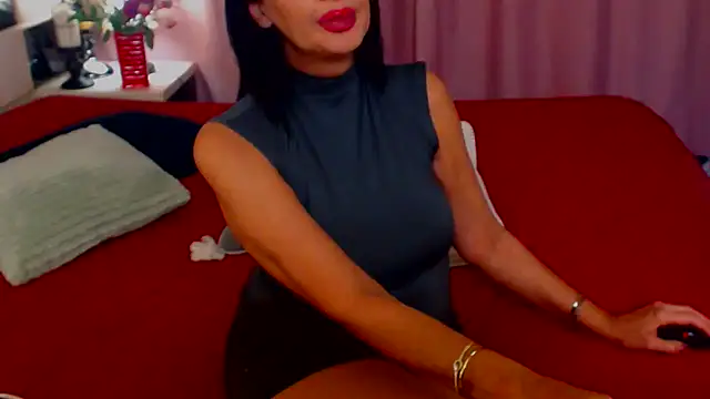 shannon4u online show from March 17, 2025, 11:21 pm