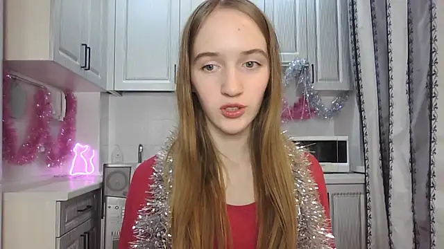 leslie my lovee online show from December 22, 2024, 10:58 pm