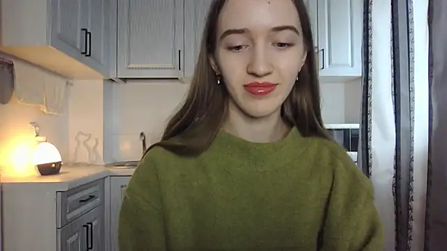 leslie my lovee online show from September 28, 2025, 11:04 am