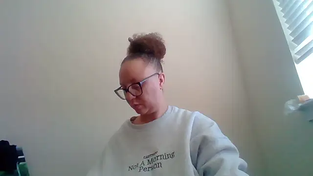 Paisleehaze online show from March 1, 2026, 6:10 pm