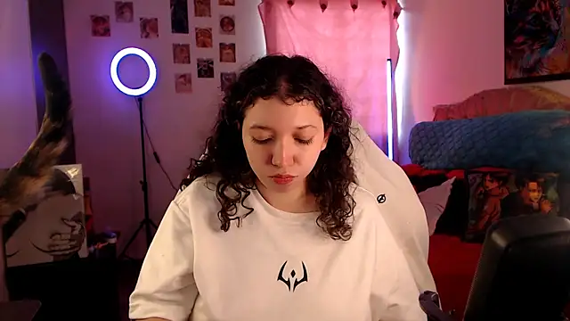 AllyDonfort online show from February 10, 2026, 9:08 pm