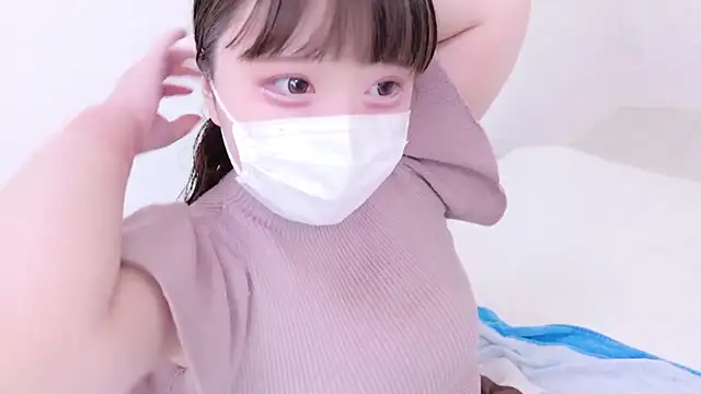 x--Miu--x online show from September 29, 2025, 5:12 am