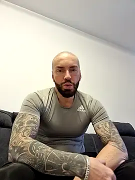 AronGrant online show from February 9, 2025, 11:47 am