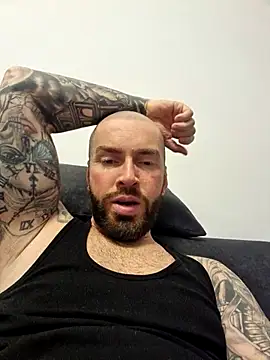 AronGrant online show from March 2, 2025, 3:27 pm