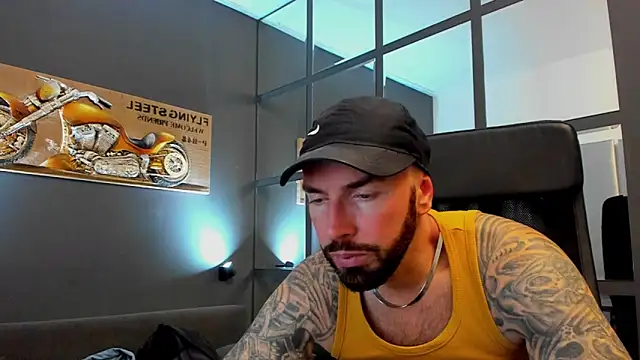 AronGrant online show from November 28, 2025, 10:29 am