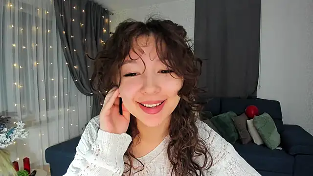 AgnieszkaBanana online show from February 19, 2025, 1:18 am