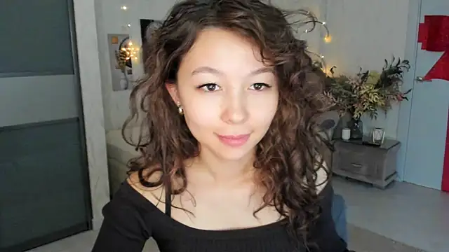 AgnieszkaBanana online show from March 8, 2025, 7:27 am