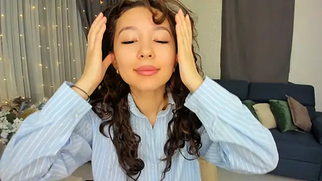 AgnieszkaBanana online show from March 12, 2025, 4:19 am