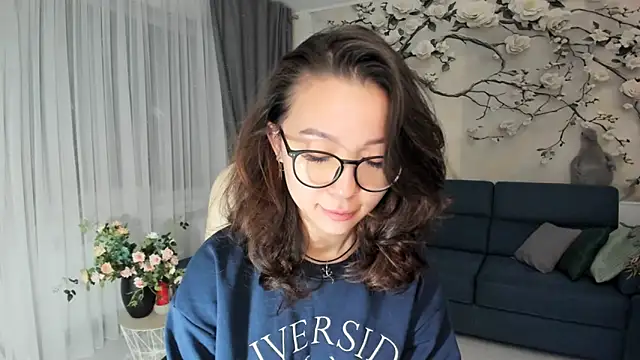 AgnieszkaBanana online show from February 19, 2026, 1:12 am