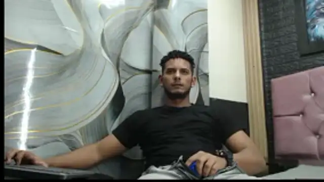 Chris Dick23 online show from November 5, 2025, 6:57 am