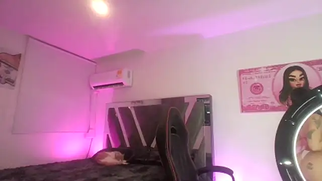 Caramelo Exotic online show from March 25, 2026, 2:50 am