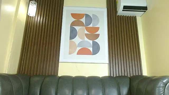 Nicole Ramires online show from March 6, 2026, 4:14 pm