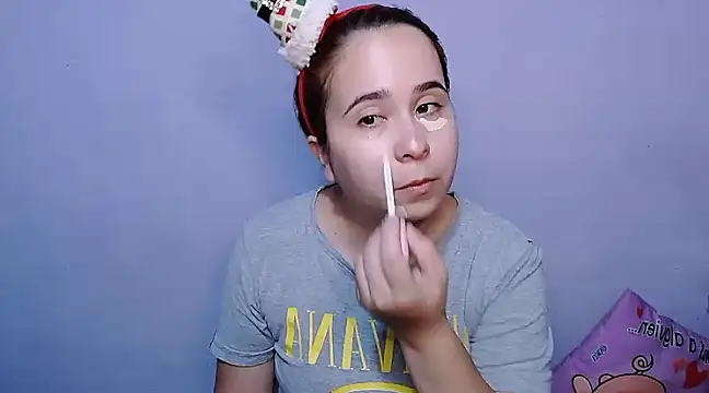 Snapshot of SubLayla01 chatting on January 4, 2025, 5:58 pm SubLayla01 online show from January 4, 2025, 5:58 pm