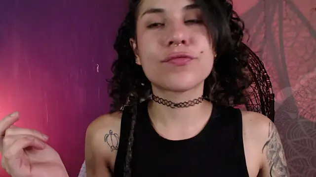 Snapshot of Hellen_dumont chatting on March 23, 2025, 8:26 am Hellen dumont online show from March 23, 2025, 8:26 am