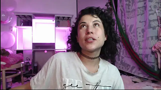 Hellen dumont online show from March 22, 2026, 2:26 am