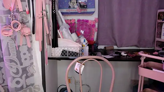 Hellen dumont online show from April 10, 2026, 12:27 am