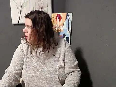 so shy online show from February 15, 2025, 6:55 am