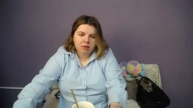 so shy online show from April 20, 2026, 6:16 am